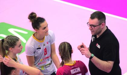 volley-donne-teodora-la-serie-a2-si-allontana-ora-ravenna-studia-il-piano-b