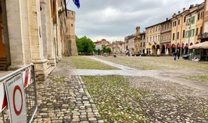 Immagine News - cesena-lavori-di-manutenzione-alla-pavimentazione-in-piazza-del-popolo