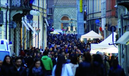 Immagine News - faenza-dal-27-al-29-maggio-torna-in-presenza-la-cena-itinerante-facciamo-una-robina