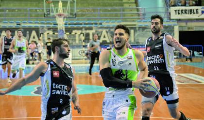 Immagine News - basket-b-unaltra-certezza-per-i-raggisolaris-aromando-ricomincia-da-faenza