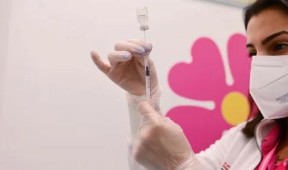 covid-la-regione-pronta-per-la-quarta-dose-agli-over-60-riparte-la-campagna-vaccinale