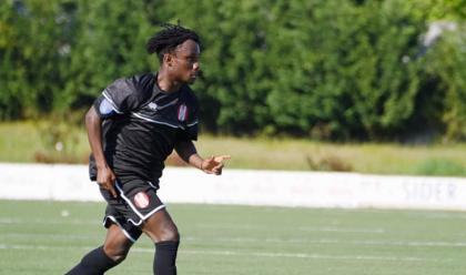 Immagine News - calcio-d-nel-centrocampo-del-ravenna-c-anche-il-ghanese-abbey