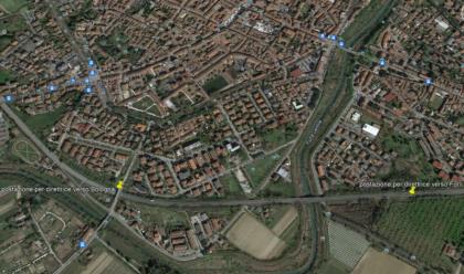 Immagine News - faenza-due-nuovi-velocar-lungo-viale-assirelli-in-direzione-forl