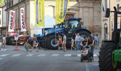 Immagine News - lugo-le-associazioni-di-categoria-sullultima-fiera-biennale-modello-superato-lavoriamo-per-il-2024