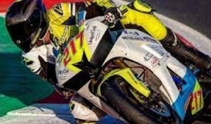 Immagine News - circuito-di-misano-tragico-incidente-muore-pilota-27enne-ferito-grave-un-31enne-gare-sospese