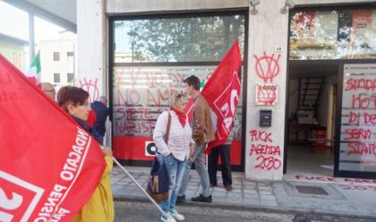 ravenna-altre-scritte-no-vax-sulle-sedi-di-cgil-cisl-e-uil