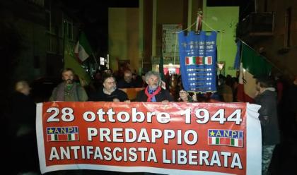 Immagine News - a-predappio-fine-settimana-di-cortei-venerd-28-si-ricorda-la-liberazione-domenica-30-la-marcia-su-roma