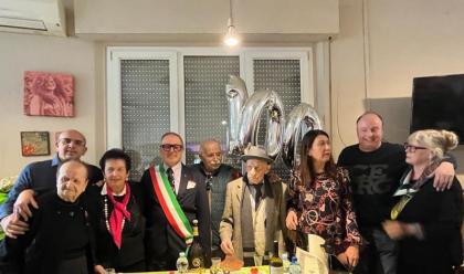 Immagine News - s.zaccaria-mario-valbonesi-compie-100-anni-gli-auguri-dellamministrazione