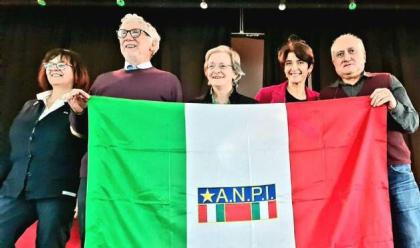 Immagine News - 25-aprile-renzo-savini-presidente-provinciale-dellanpi-ravenna-pace-libert-e-democrazia-sempre