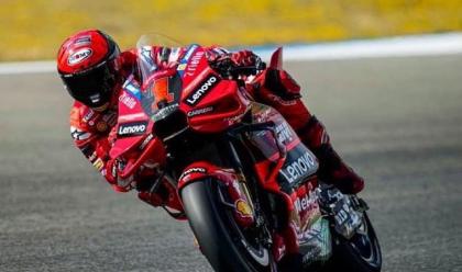 Immagine News - motogp-in-spagna-trionfa-bagnaia-su-ducati-team-gresini-a-punti-con-marquez