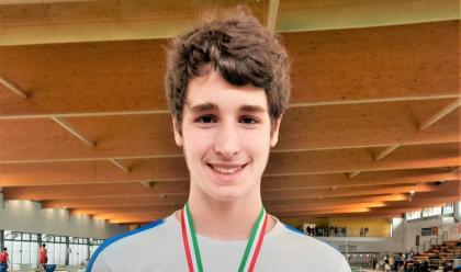 Immagine News - nuoto-brilla-ancora-il-club-2000-faenza-filippo-rondinini-vince-nei-400-misti-al-gran-prix-di-nuoto-a-lodi