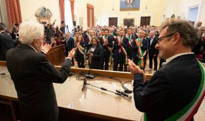 Immagine News - alluvione-da-faenza-il-sostegno-del-presidente-mattarella-ai-sindaci-non-vi-lasceremo-soli