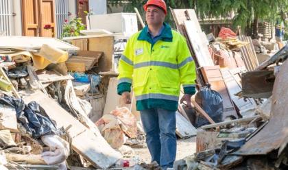 Immagine News - alluvione-per-hera-in-via-di-completamento-la-raccolta-straordinaria-dei-rifiuti-casa-per-casa