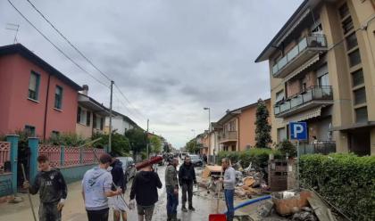 Immagine News - cesena-per-le-famiglie-colpite-dallalluvione-donati-1500-buoni-ovs-e-250-buoni-amazon