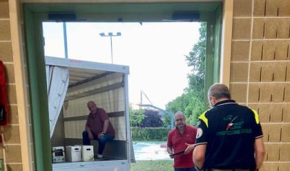 Immagine News - cesena-centro-raccolta-alla-palestra-don-milani-cambiano-gli-orari-per-il-punto-di-riferimento-post-alluvione