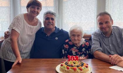 Immagine News - cervia-nonna-solisca-compie-103-anni