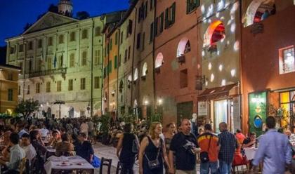 Immagine News - brisighella-sabato-5-agosto-arriva-calici-sotto-i-tre-colli-le-stelle-nel-borgo