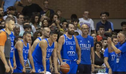 Immagine News - basket-e-solidariet-sabato-28-lasta-azzurra-per-santagata-sul-santerno-al-grand-hotel-mattei-di-ravenna