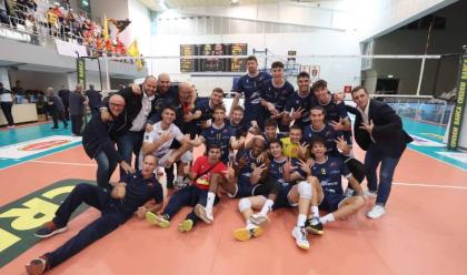 Immagine News - volley-a2-la-consar-ravenna-pu-godersi-la-prima-vittoria-in-campionato