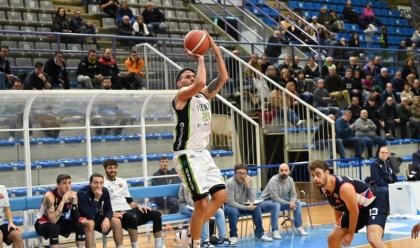 Immagine News - basket-b-nazionale-pastore-blacks-faenza-ritrover-tanti-vecchi-amici-roseto-e-gramenzi-quanti-ricordi