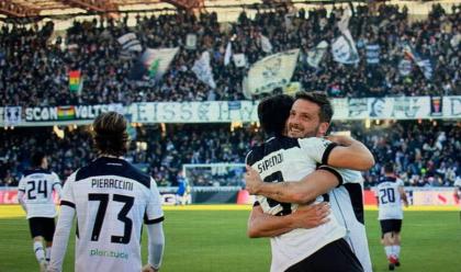 Immagine News - calcio-c-il-big-match-cesena-torres-finisce-1-1-i-sardi-bloccano-i-romagnoli-che-rimangono-primi-in-classifica