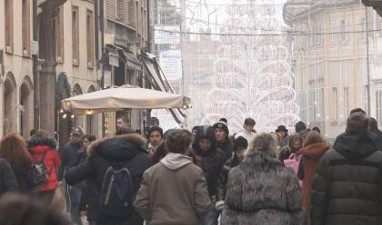 rimini-cresce-la-popolazione-residente-calano-le-nascite-meno-stranieri-e-pi-matrimoni