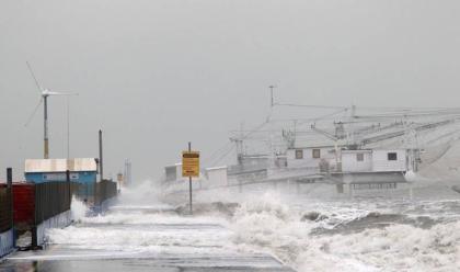 meteo-in-romagna-allerta-arancione-fino-a-venerd-notte-per-possibili-mareggiate-e-vento-forte