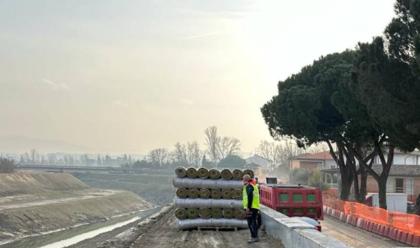 Immagine News - a-faenza-ultimi-i-lavori-lungo-il-fiume-lamone-per-mettere-in-sicurezza-la-zona-bassa-italia-investimento-da-35-milioni-di-euro