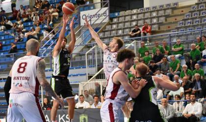 Immagine News - basket-b-nazionale-playoff-domani-sera-c-gara-5-tra-livorno-e-faenza-determinanti-i-dettagli