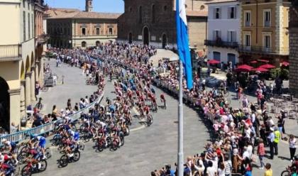 Immagine News - giro-ditalia-in-romagna--il-giorno-della-riccione-cento-tutti-i-passaggi-della-tappa-con-percorso-e-orari