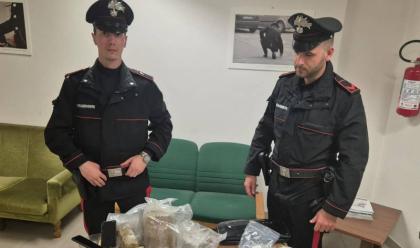 Immagine News - santerno-allestiscono-bazar-di-droga-nella-lavanderia-di-casa-arrestata-coppia