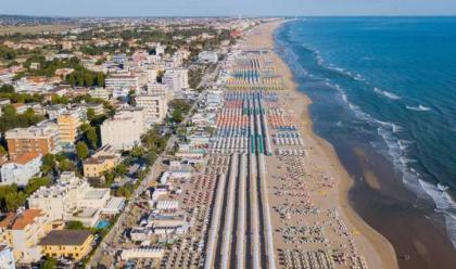 il-mare-dellemilia-romagna-bocciato-da-legambiente-tre-vele-solo-per-i-lidi-ravennati