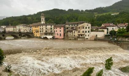 Immagine News - maltempo-in-emilia-romagna-oltre-180-interventi-dei-vigili-del-fuoco-42-soccorsi-in-provincia-di-forl-cesena