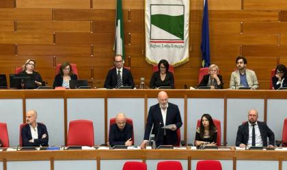 Immagine News - bologna-il-presidente-e-r-bonaccini-si-dimetter-dopo-il-g7-del-9-11-luglio-il-bilancio-di-10-anni-in-aula