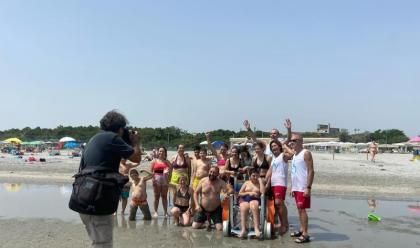 Immagine News - ravenna-ha-inaugurato-la-stagione-la-spiaggia-di-insieme-a-te