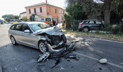 Immagine News - fusignano-scontro-tra-auto-3-feriti